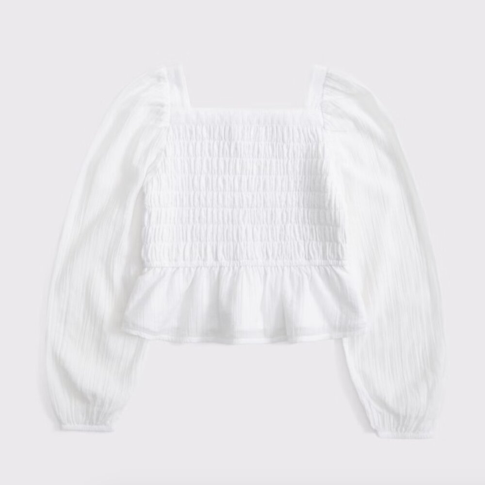 Abercrombie Kids || Girls' Long-Sleeve Smocked Puff Sleeve Top